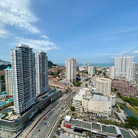 The Landmark - 800 Sqf Studio With Balcony Appartement George Town Buitenkant foto