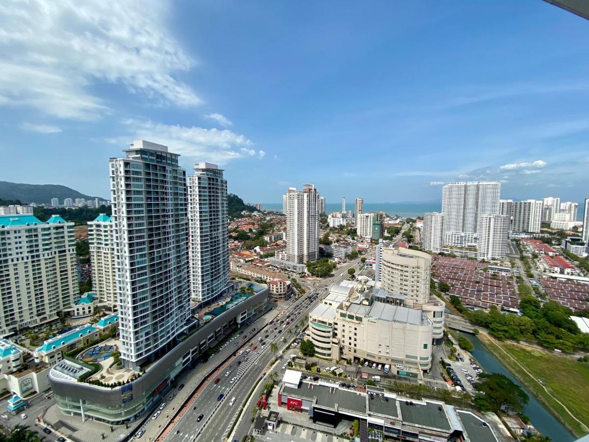 The Landmark - 800 Sqf Studio With Balcony Appartement George Town Buitenkant foto